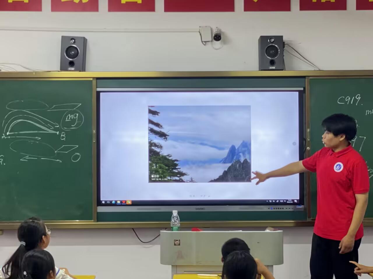 D@ഺ