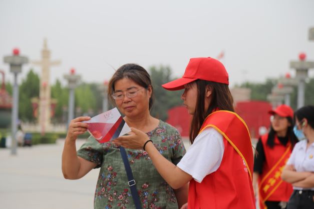 胡揚(yáng)學(xué)子三下鄉(xiāng)感悟收獲：攜手禁毒防艾 共筑健康防線