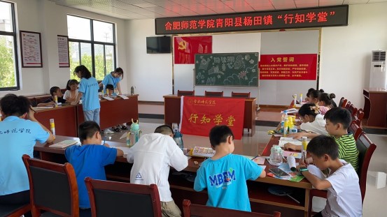 安大學(xué)子返家鄉(xiāng)：走進(jìn)基層一線，感受鄉(xiāng)村脈搏