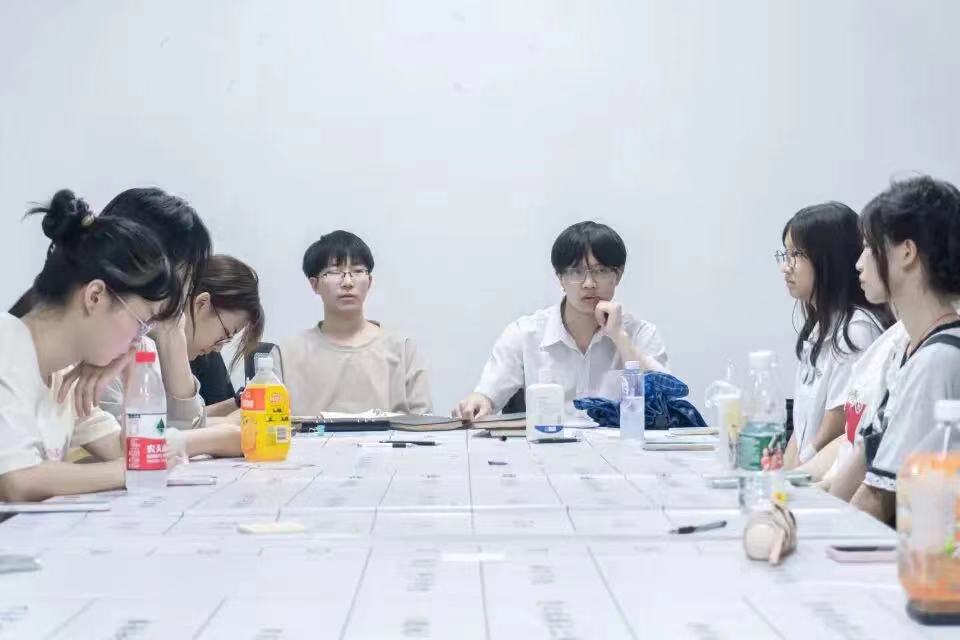 W(xu)hʷ tɫ